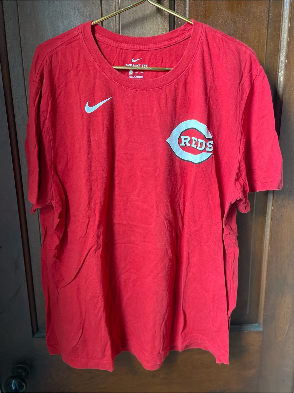 Nike men's XXL short sleeve red Cincinnati Reds shirt